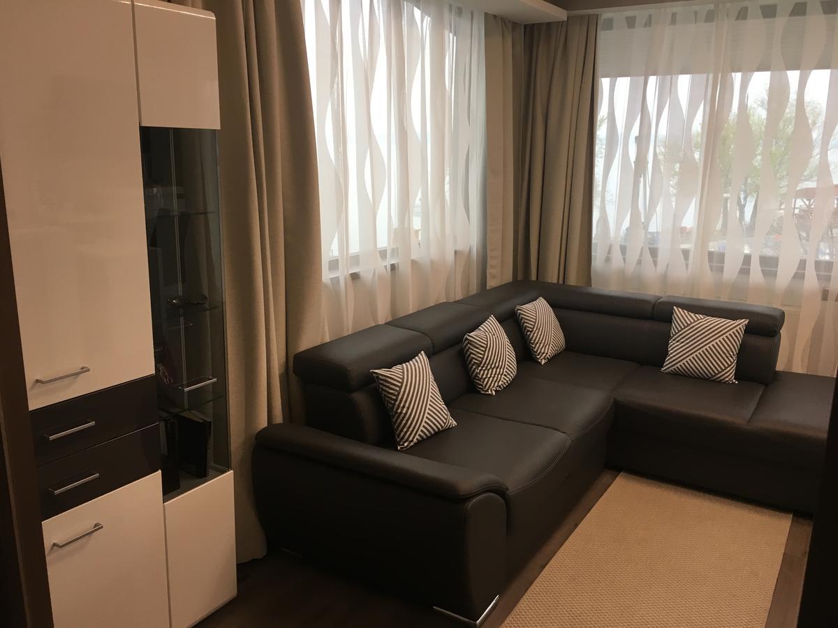 שיופוק Calypso Lakeside Rooms & Lux Apartments מראה חיצוני תמונה