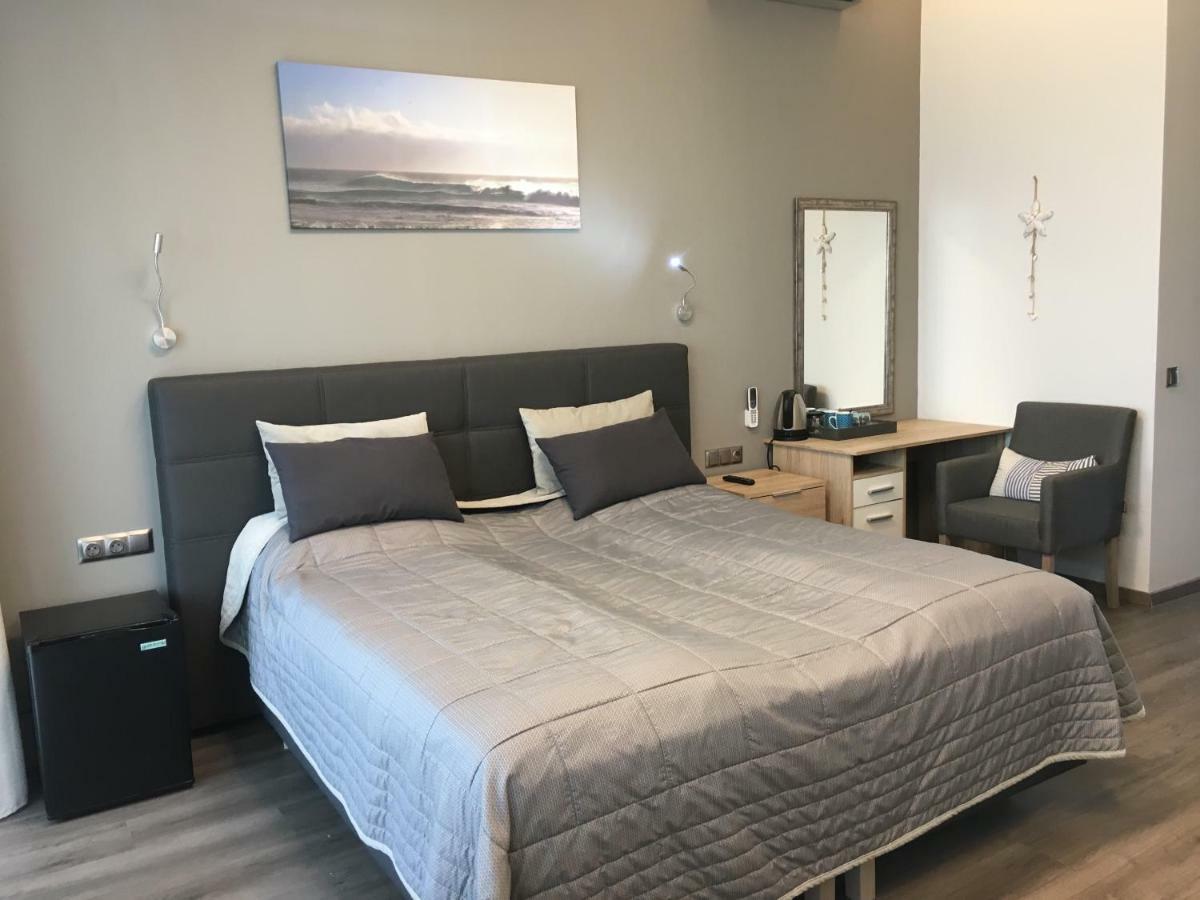 שיופוק Calypso Lakeside Rooms & Lux Apartments מראה חיצוני תמונה